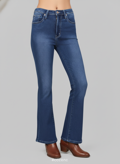 KAVIÉ BellBottom Jeans