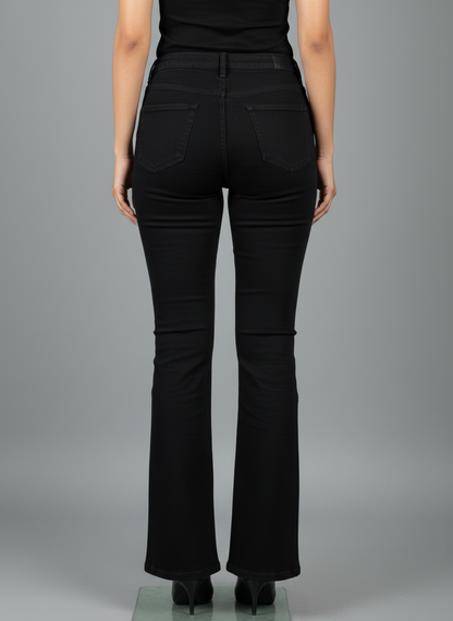 KAVIÉ BellBottom Jeans