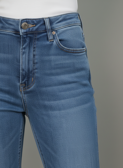 KAVIÉ Straight Jeans